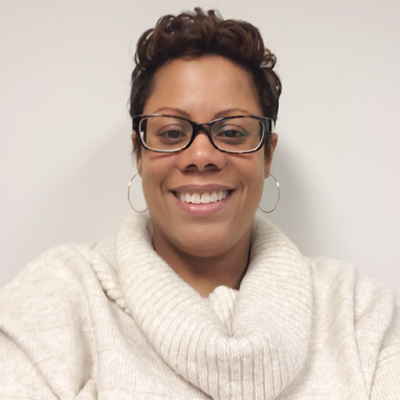 headshot photo of Aishia Brown